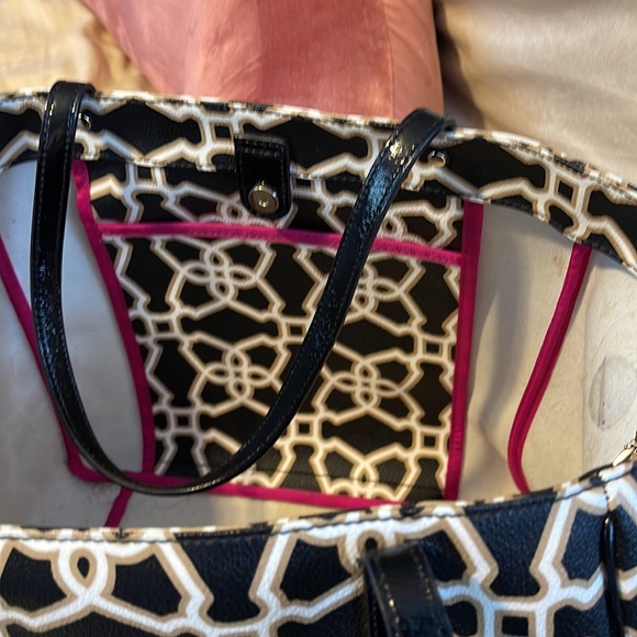 Versatile Kate Spade tote. Can be used 2 ways. - Picture 5 of 8